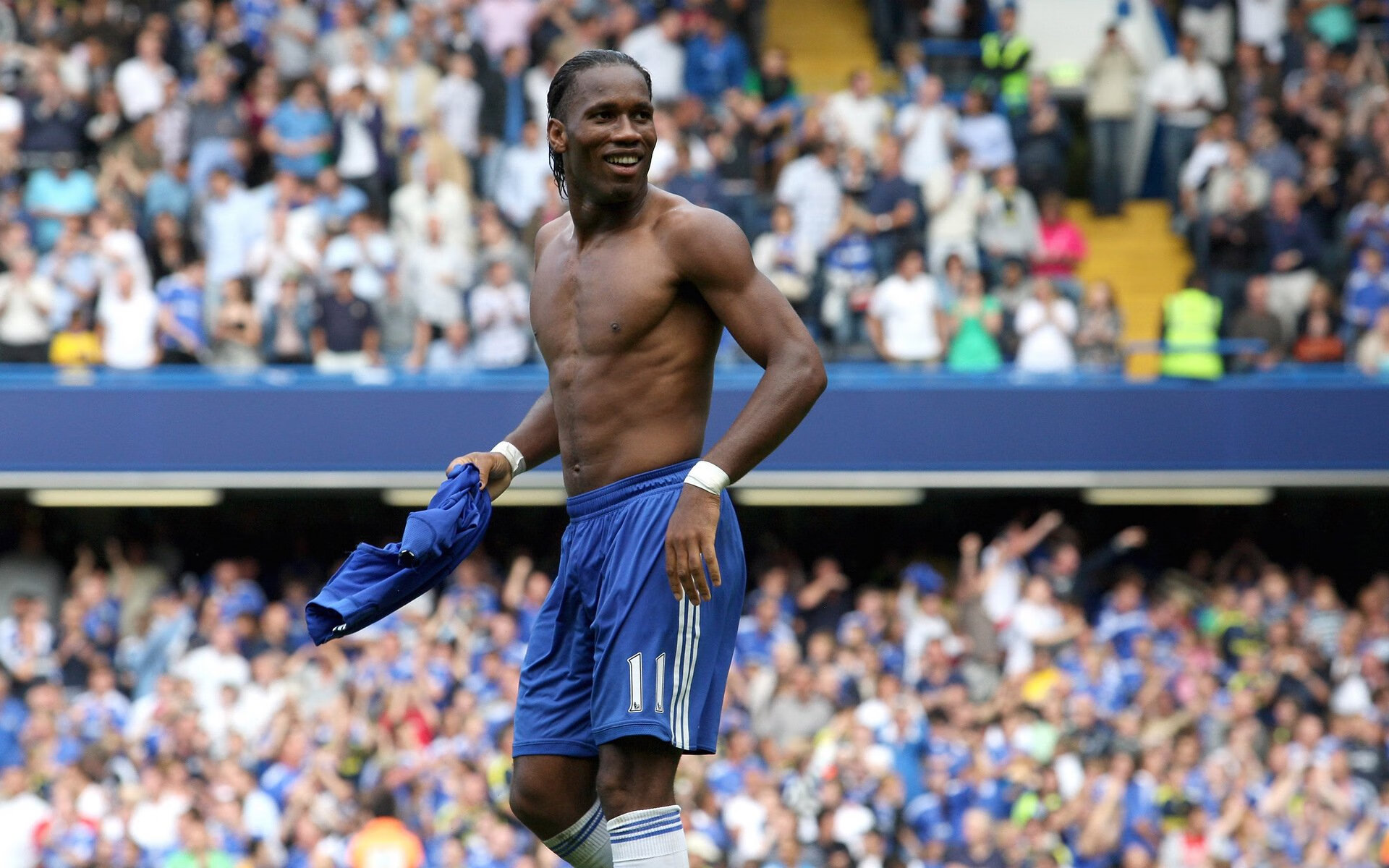 曹缘决赛发挥稳定赢得观众喝彩，曹缘赛后采访视频